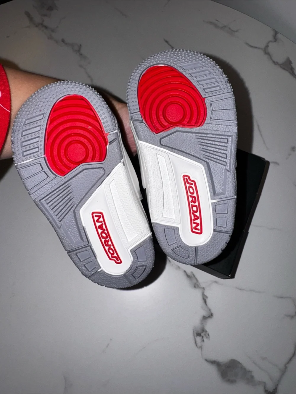 NEW Infant Jordan Retro 3 Sneakers